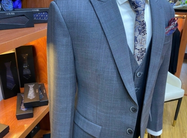 What Makes a High-Quality Custom Suit? A Tailor’s Guide | Tailor Ho Chi Minh
