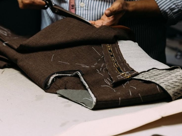 Custom Suit HCMC – How to Get the Perfect Fit | Tailor Ho Chi Minh Guide